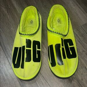 UGG men’s sz 13  Slippers neon green